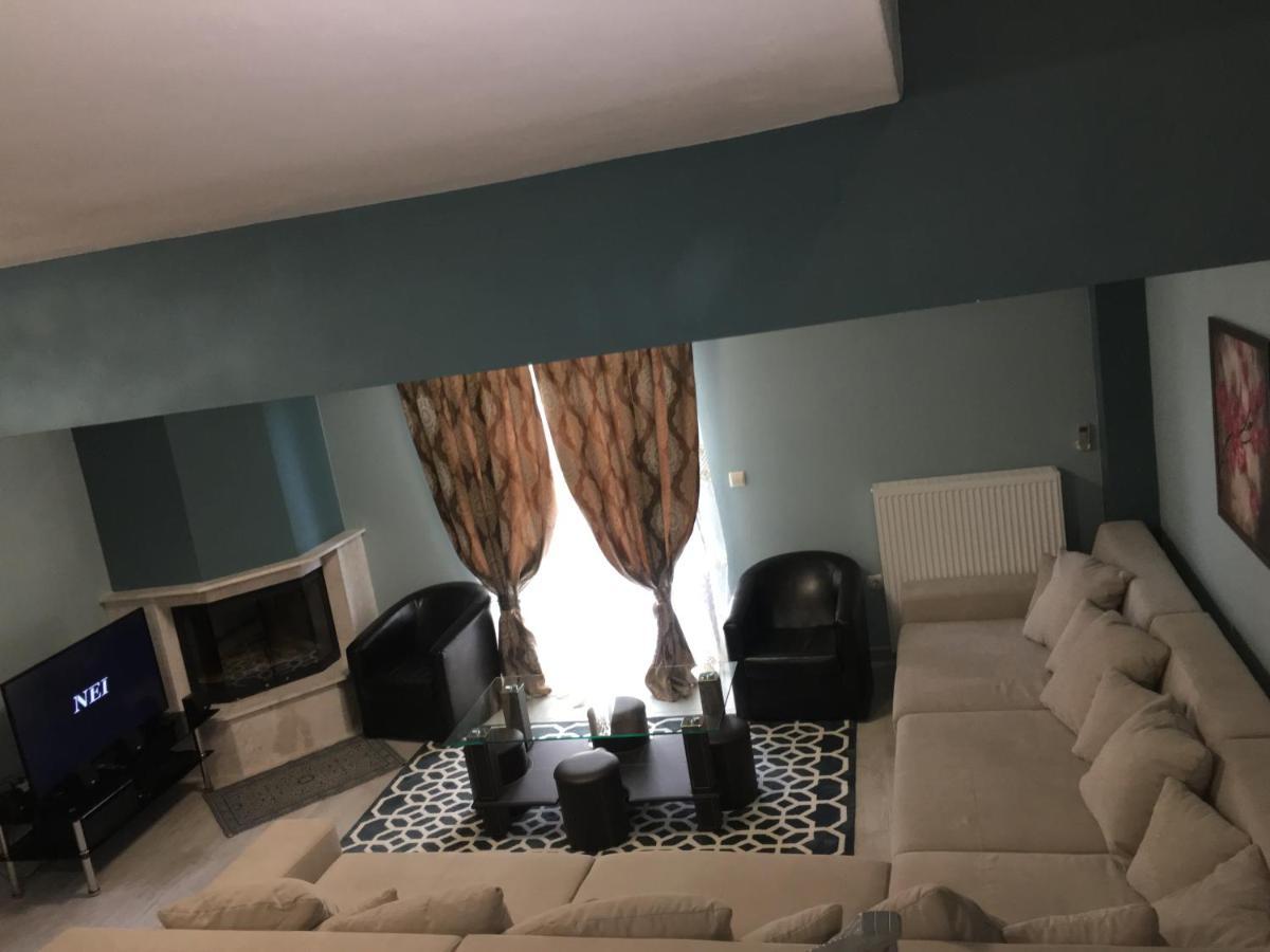 Archontiko Kirfis In Desfina Aparthotel Екстериор снимка