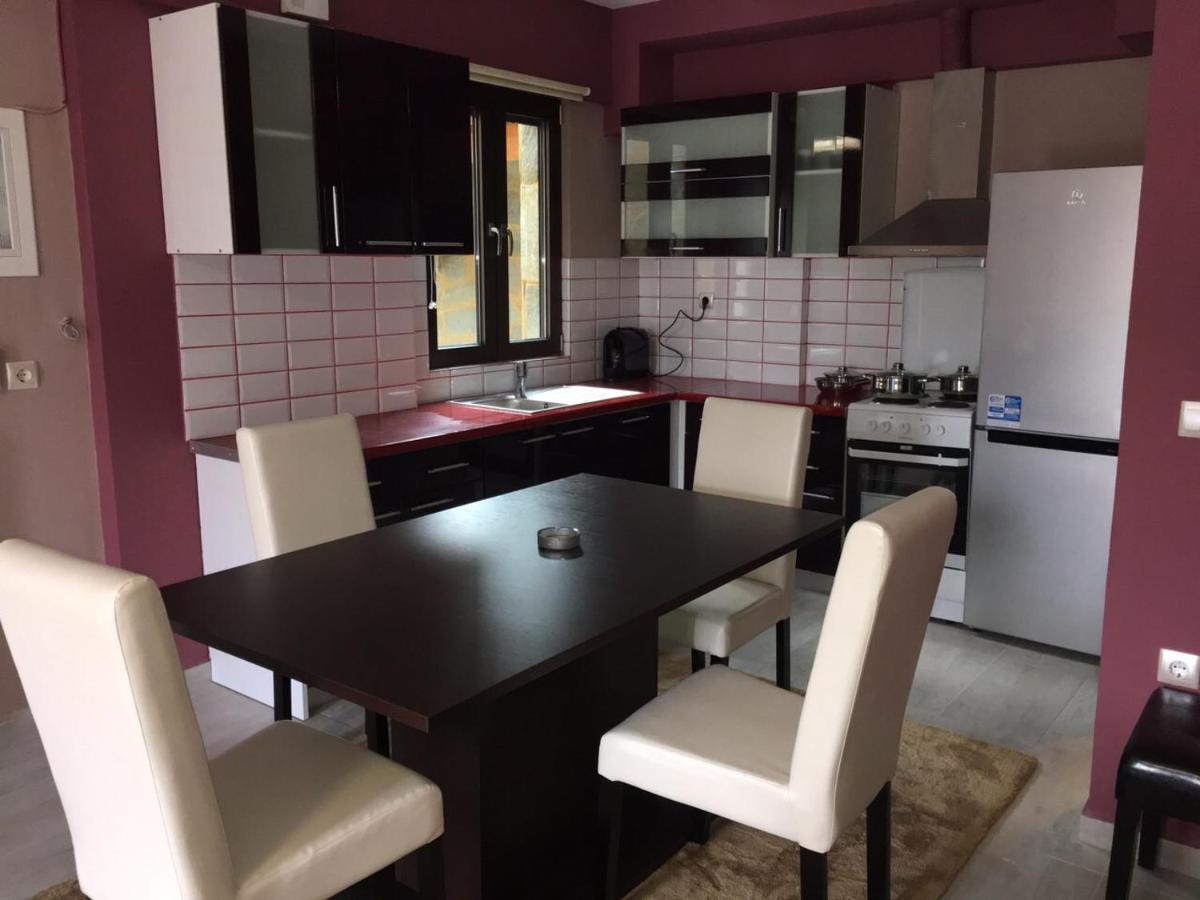 Archontiko Kirfis In Desfina Aparthotel Екстериор снимка